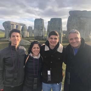 Meet your Posher, Roxanne